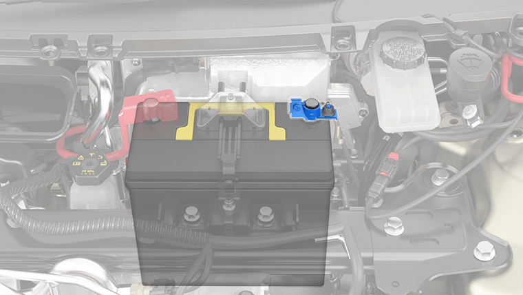 低压铅酸电池近距离图像,负极 (-) 端子线夹突出显示